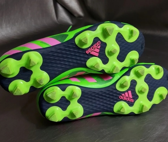 Womens Adidas Predito Cleats Size 7.5 - Picture 5 of 6